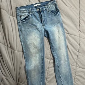 Kancan women’s skinny jeans